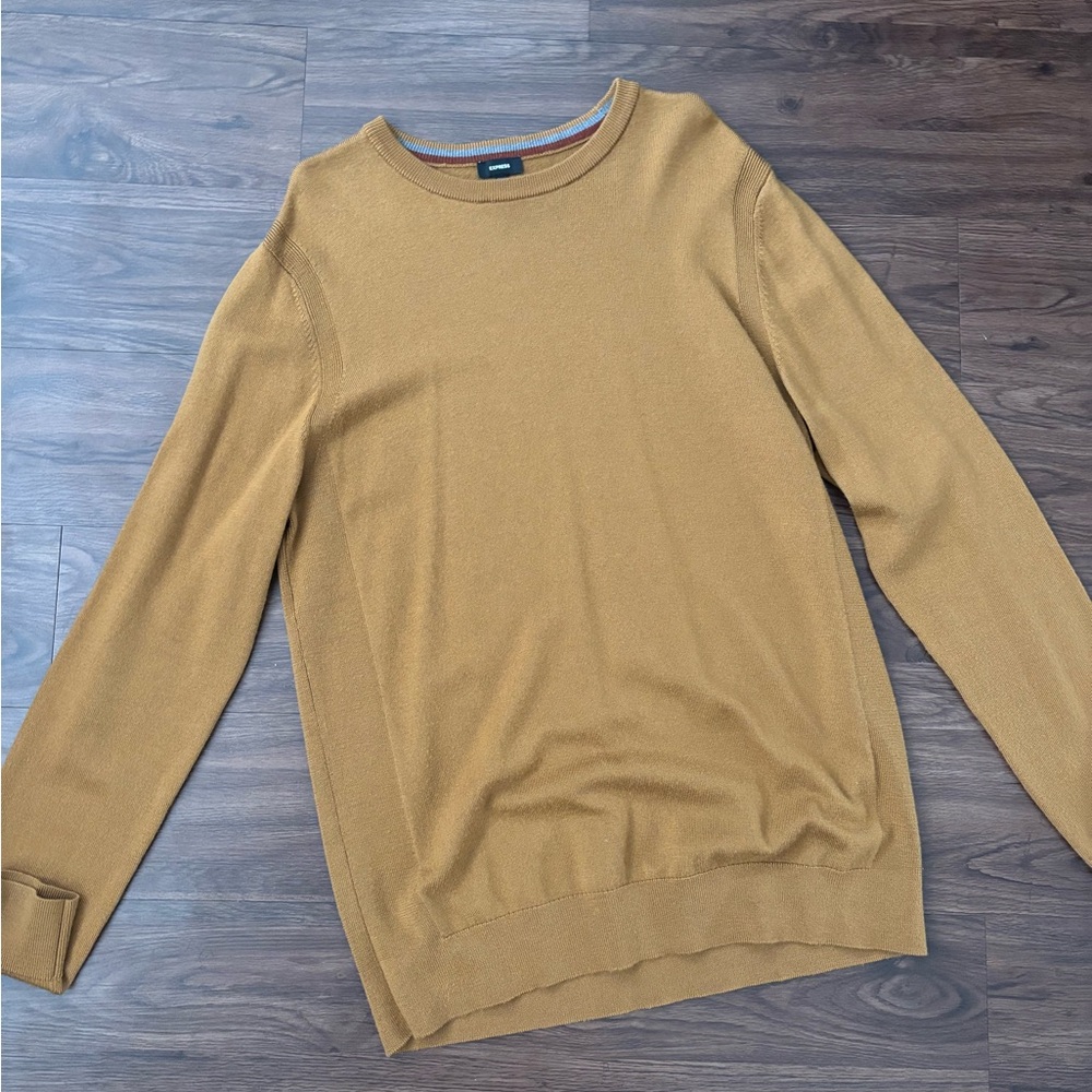 Express Men's Camel Crewneck Sweater
